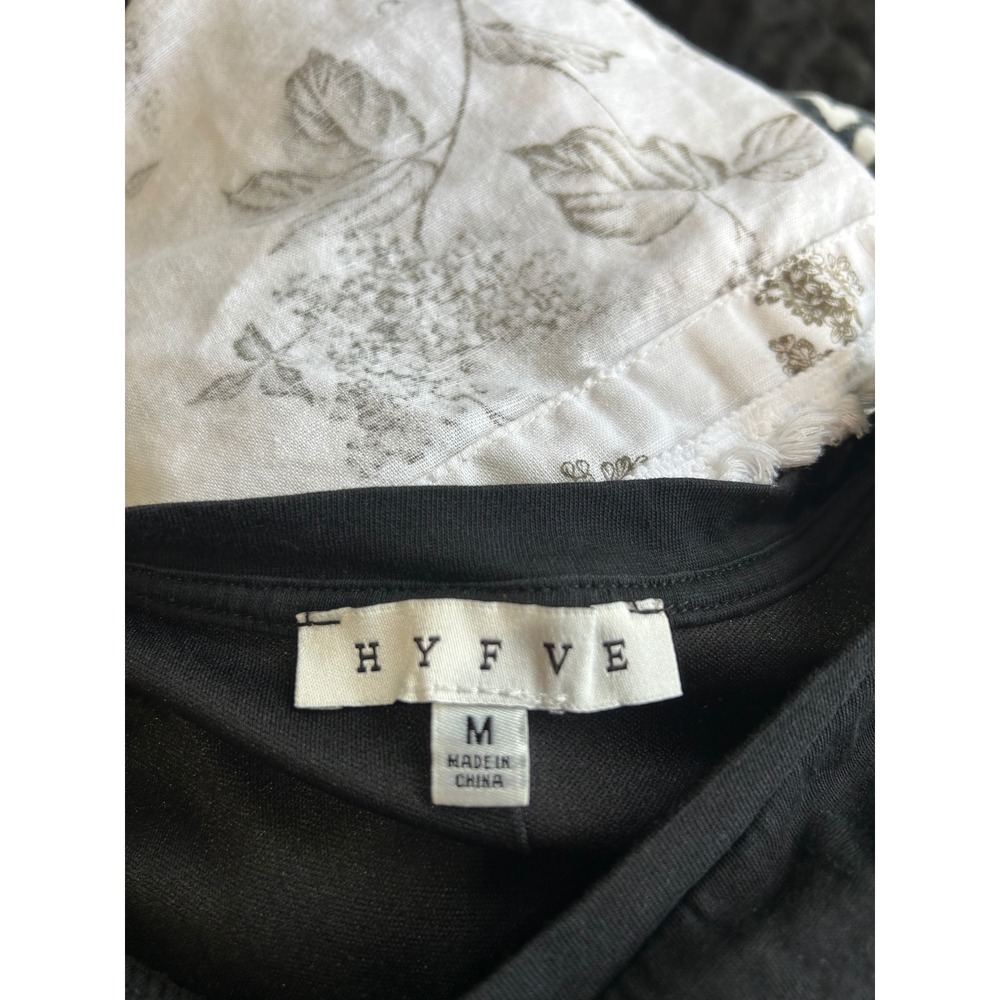 Hyfve Womens Black Bubble Hem Batwing Short Sleeve Cropped Top Size M - Picture 5 of 7